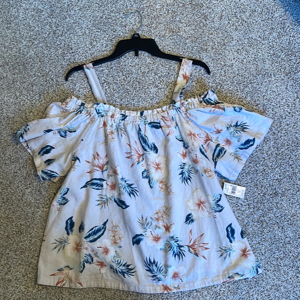 Off shoulder top